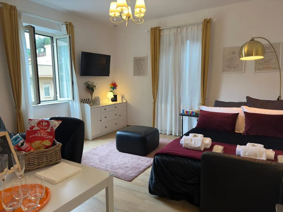 Gemelli-San Pietro-Trastevere-Casa Con Posto Auto Roma