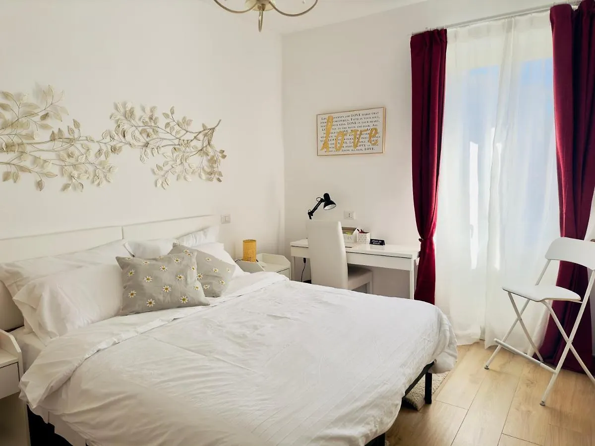 Appartamento Gemelli-San Pietro-Trastevere-Casa Con Posto Auto Roma