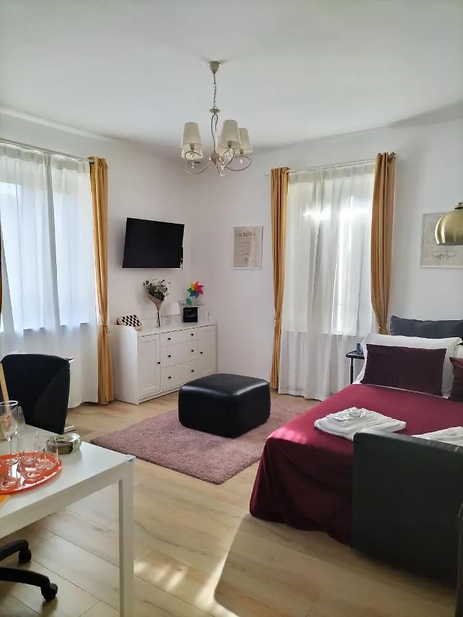 Gemelli-San Pietro-Trastevere-Casa Con Posto Auto Roma 0*,