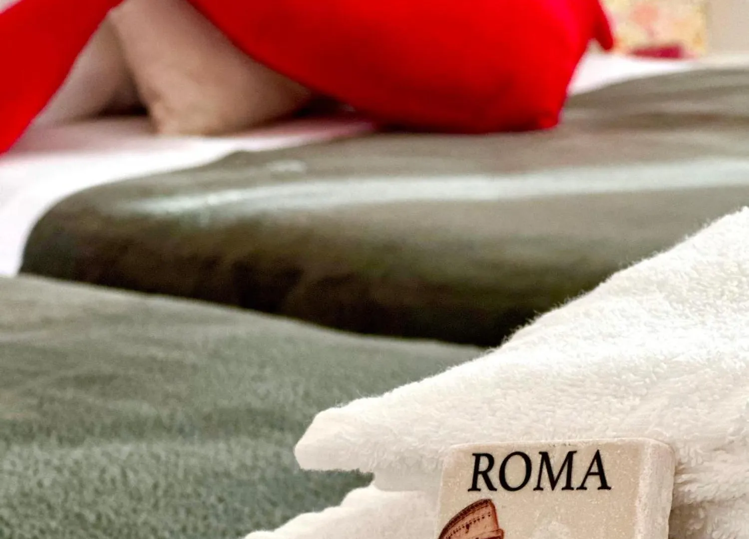 Gemelli-San Pietro-Trastevere-Casa Con Posto Auto Roma Italia