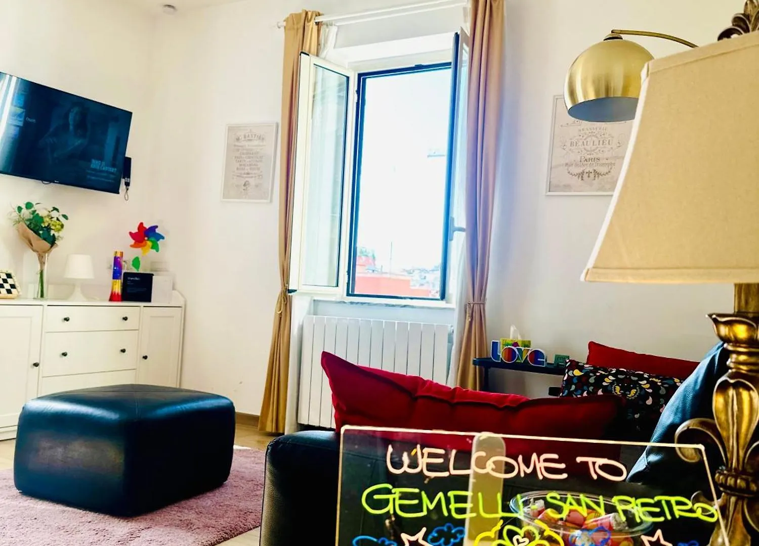 Gemelli-San Pietro-Trastevere-Casa Con Posto Auto Roma 0*,